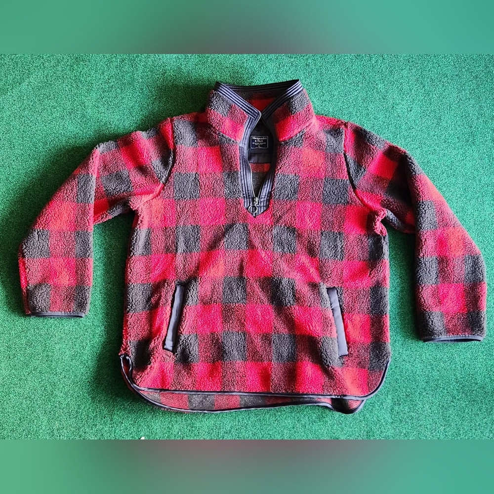 Abercrombie & Fitch Sweater Red Black Buffalo Plaid Fleece High Neck Pil…